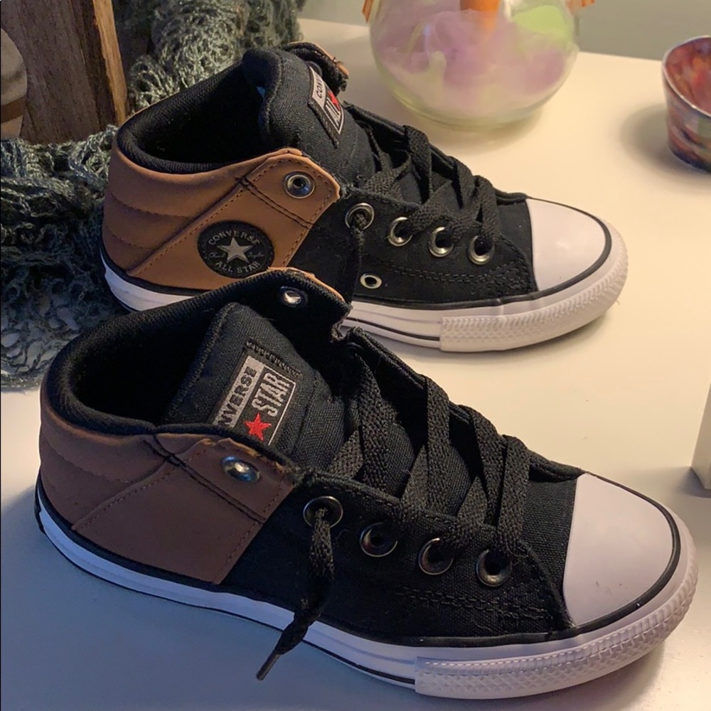 Boys Converse
